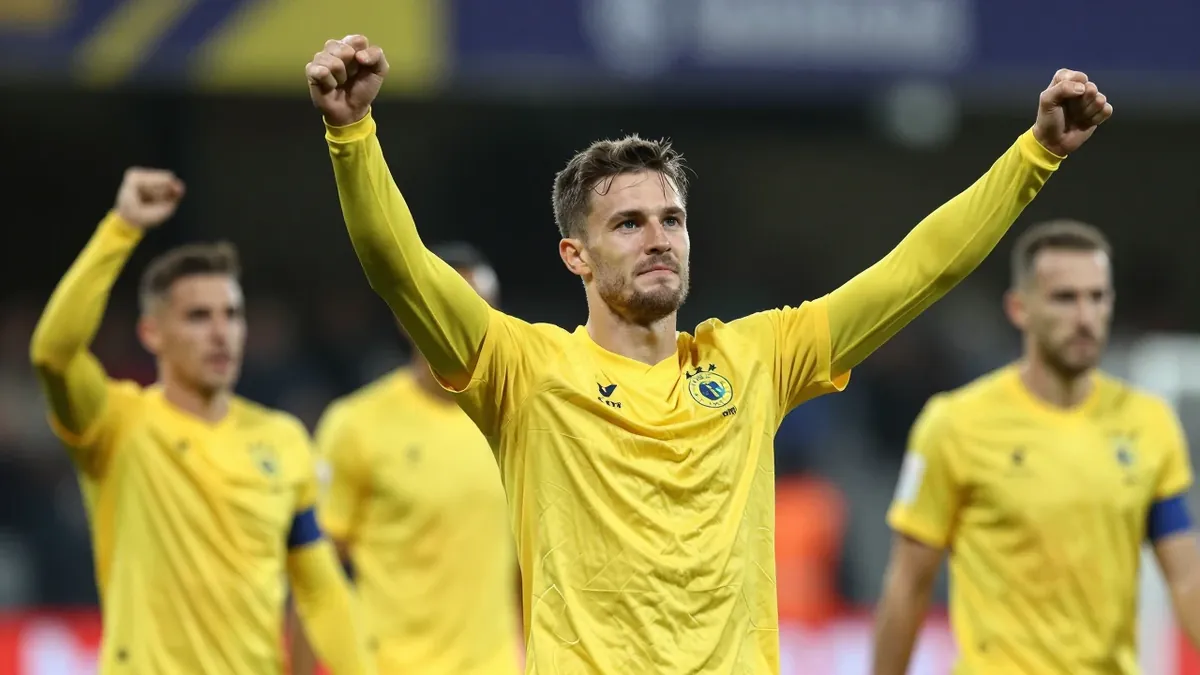 Arka Gdynia secured a home victory over Polonia Bytom, solidifying their 5th place in the I liga table with 9 points from...